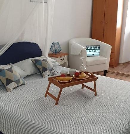 Apartment Rafael Сень Экстерьер фото